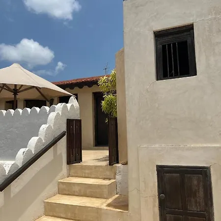 Subira House Lamu Exterior photo