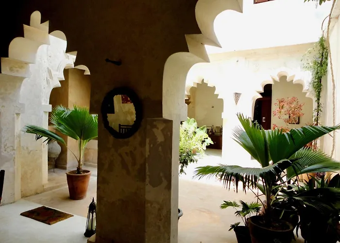 Subira House