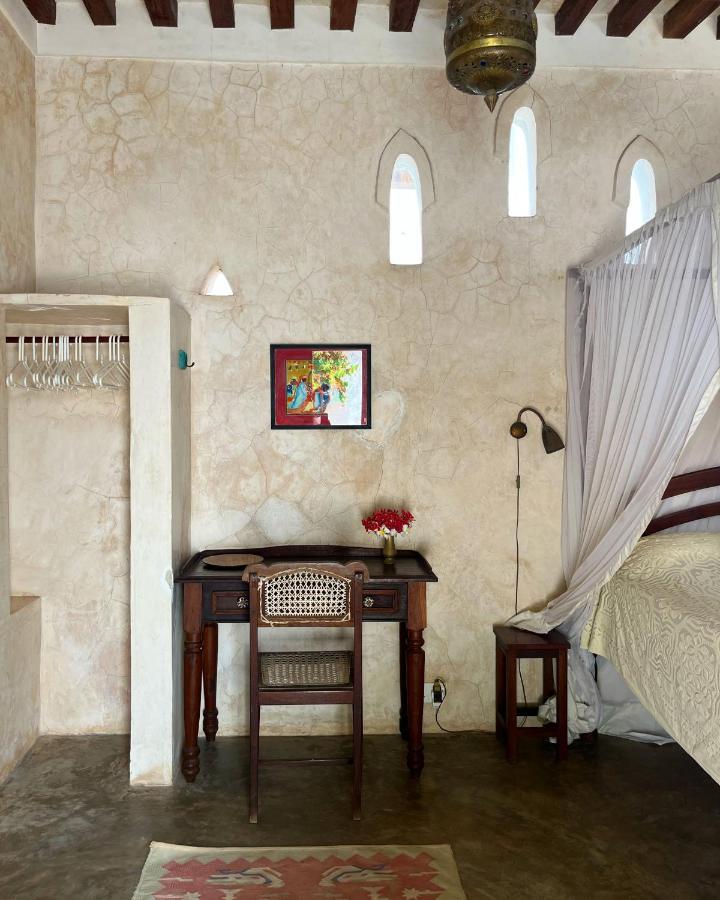 Bed & Breakfast Subira House 4*