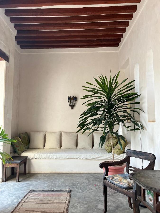 बिस्तर और नाश्ता Subira House 4*